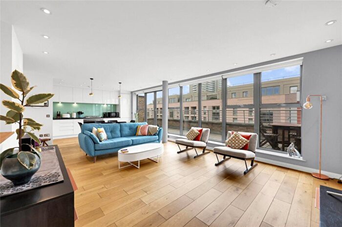 2 Bedroom Penthouse To Rent In Seward Street, EC1V