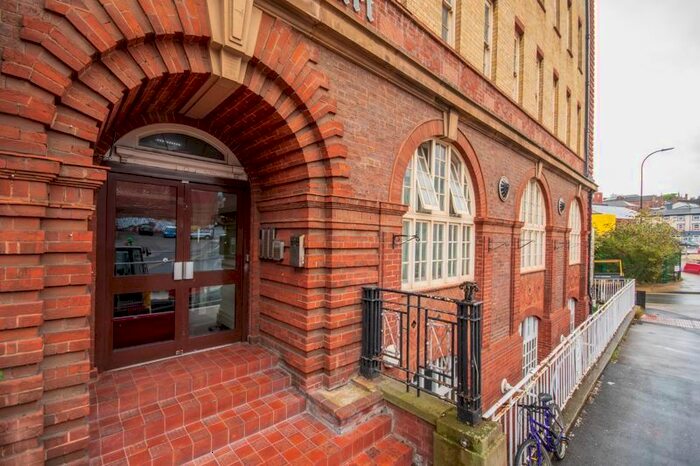 1 Bedroom Flat To Rent In Mayfair Court, West Bar, Sheffield, S3