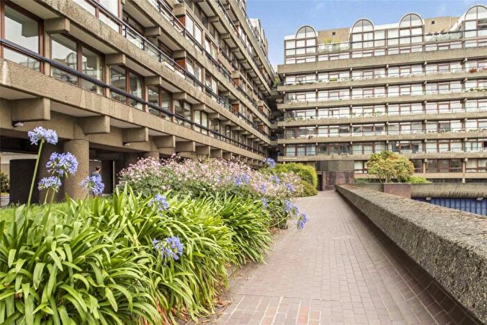 Flat To Rent In Barbican, Breton House, EC2Y