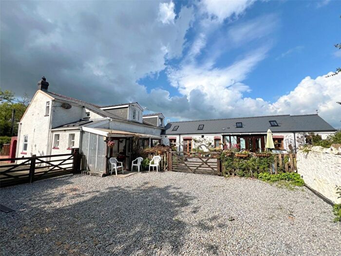 6 Bedroom Barn Conversion For Sale In Crundale, Haverfordwest, Pembrokeshire, SA62