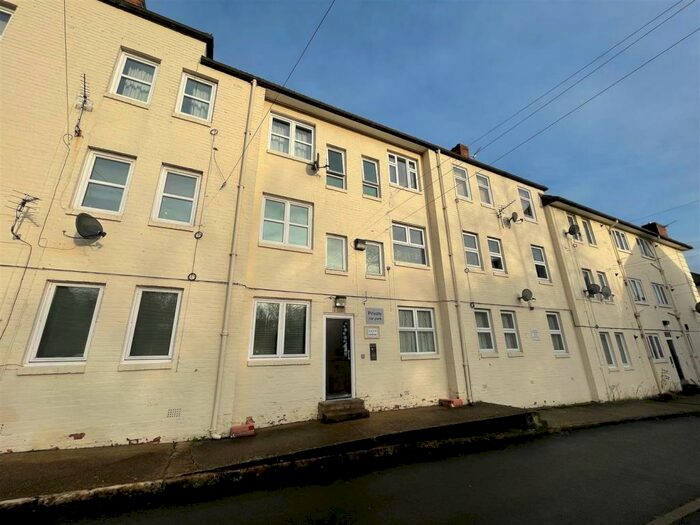 2 Bedroom Flat To Rent In Leazes Court, Barrack Road, Newcastle Upon Tyne, NE4