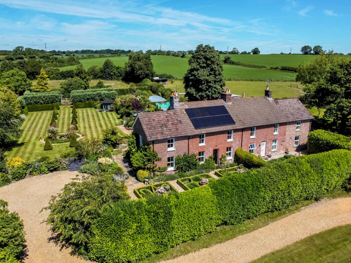 4 Bedroom Equestrian Facility For Sale In Salisbury Road, Coombe Bissett, Salisbury, Wiltshire, SP5