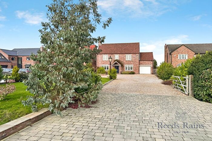 6 Bedroom Detached House For Sale In Park Lane, Barlow, Selby, North Yorkshire, YO8