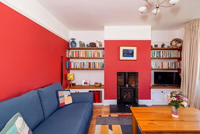 3 Bedroom End Of Terrace House For Sale In Maple Road, Horfield, BS7