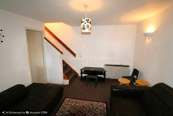 1 Bedroom End Terrace House For Sale In Beaulieu Close, Hounslow, TW4