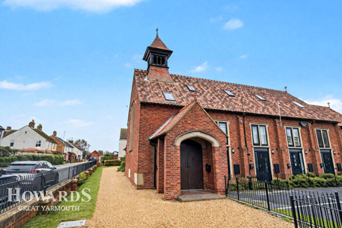 3 Bedroom End Of Terrace House For Sale In Church Mews, St Lukes Terrace, Great Yarmouth, NR31