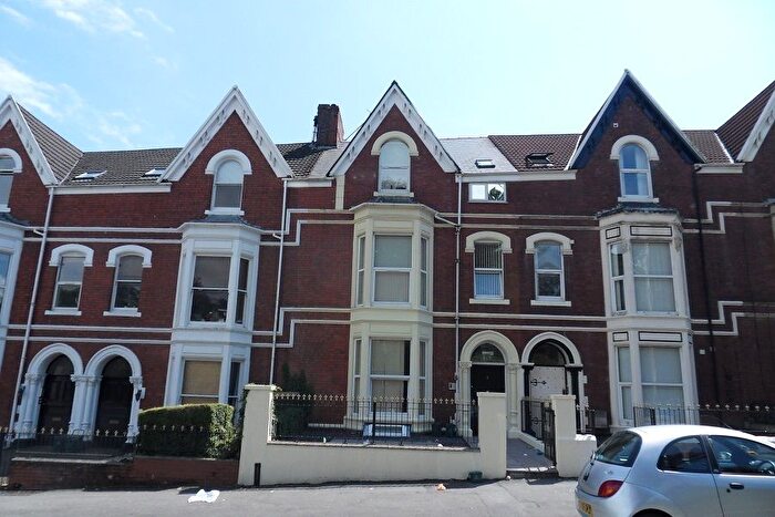 2 Bedroom Flat To Rent In Flat B, Sketty Road, Uplands, Swansea., SA2