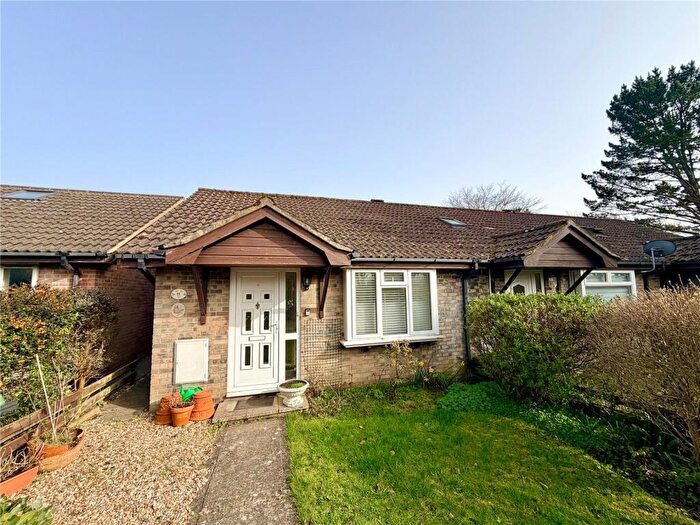 1 Bedroom Bungalow For Sale In Cedar Drive, Everton, Lymington, Hampshire, SO41