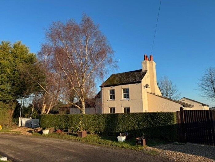 3 Bedroom Detached House For Sale In Walnut Cottage, Roman Bank Crosses, Long Sutton, Spalding, Lincolnshire, PE12
