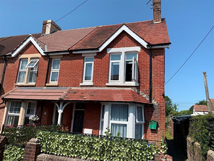 1 Bedroom Flat To Rent In Talbot Road, Littlehampton, BN17