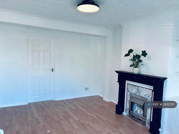 2 Bedroom Terraced House To Rent In Shrubland Road, Colchester, CO2