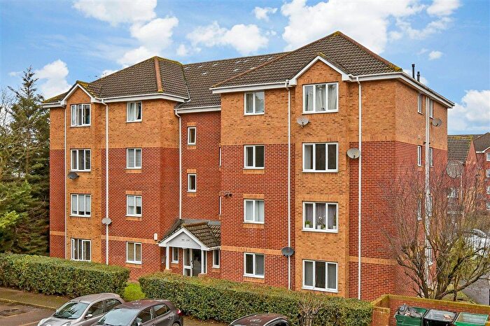 1 Bedroom Flat For Sale In Franklin Way, Croydon, Surrey, CR0