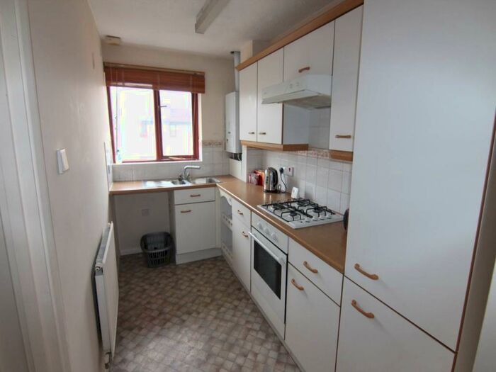 1 Bedroom Flat To Rent In Pennycress (), Locking Castle, Weston-super-Mare, BS22