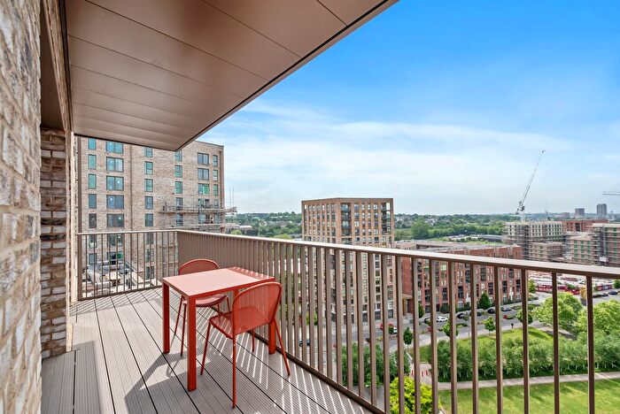 3 Bedroom Flat To Rent In The Draper, Draycote House, Colindale, NW9