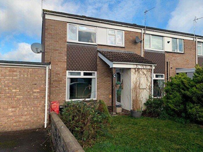 3 Bedroom House To Rent In Friendship Road, Nailsea, Bristol, Somerset, BS48