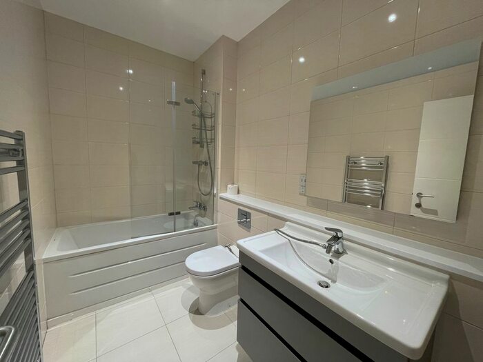 2 Bedroom Flat To Rent In Nun Street, Newcastle Upon Tyne, NE1