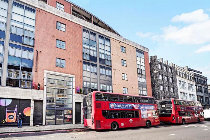 Garage / Parking To Rent In Curtain Road, Shoreditch, EC2A