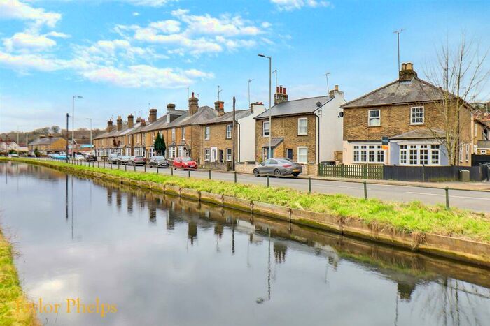 2 Bedroom Semi-Detached House To Rent In London Road, Ware - Presdales School Catchment, SG12
