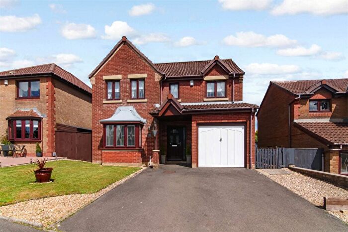 4 Bedroom Detached House For Sale In Ranfurly Drive, Cumbernauld, Glasgow, North Lanarkshire, G68