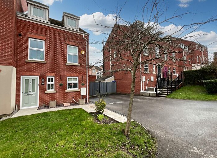 3 Bedroom End Terrace House For Sale In Willow Tree Grove, Stoke-On-Trent, ST4