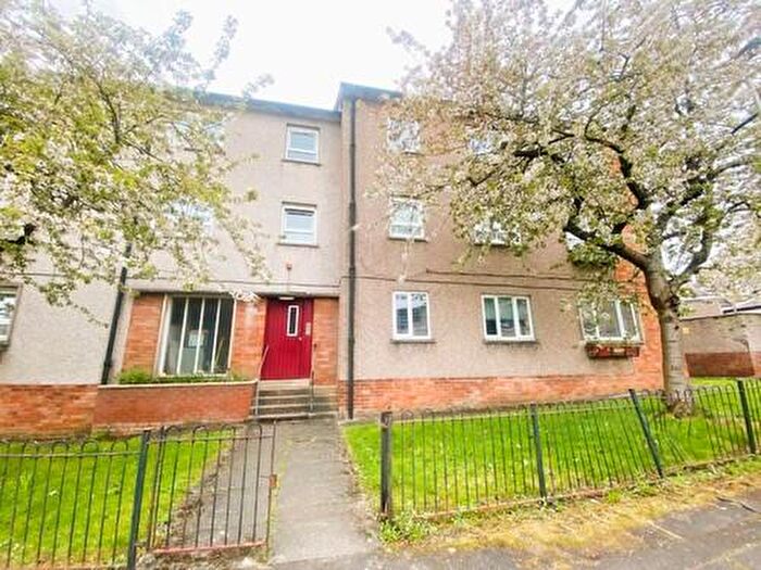 3 Bedroom Flat To Rent In Morgan Street, Hamilton, ML3