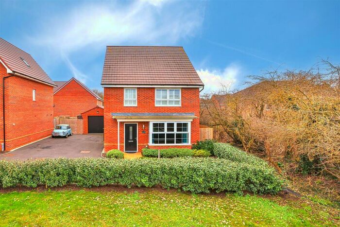 4 Bedroom Detached House To Rent In Blackbird Close, Thrapston, NN14