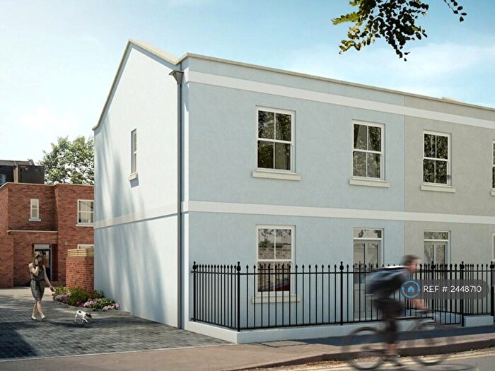 2 Bedroom Semi-Detached House To Rent In Hewlett Mews, Cheltenham, GL52