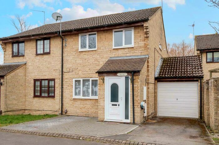 3 Bedroom Semi-Detached House To Rent In Shaw, Swindon, SN5
