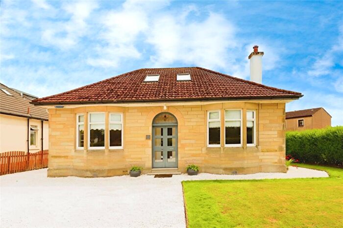 3 Bedroom Bungalow To Rent In Kirk Street, Strathaven, South Lanarkshire, ML10