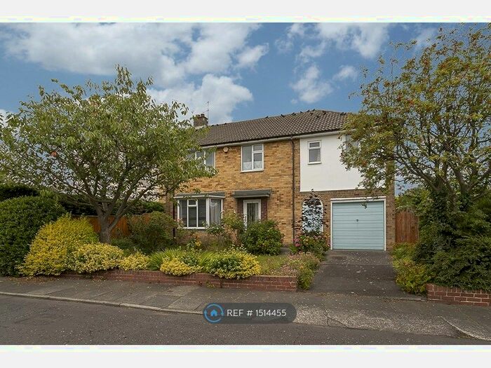 5 Bedroom Semi-Detached House To Rent In Eastcliffe Avenue, Newcastle Upon Tyne, NE3