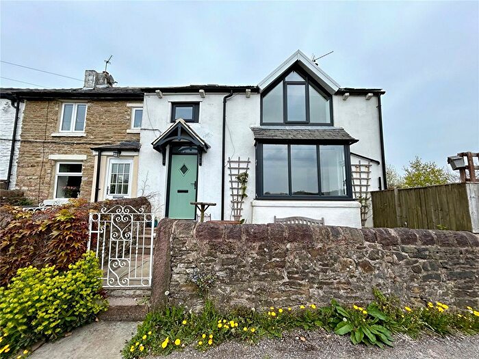 2 Bedroom End Of Terrace House To Rent In Lower Wilworth, Blackburn, Lancashire, BB1