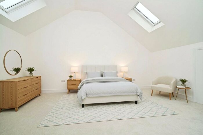 4 Bedroom Semi-Detached House For Sale In Albion Hall Place, Farnworth / Kearsley, Bolton, BL4