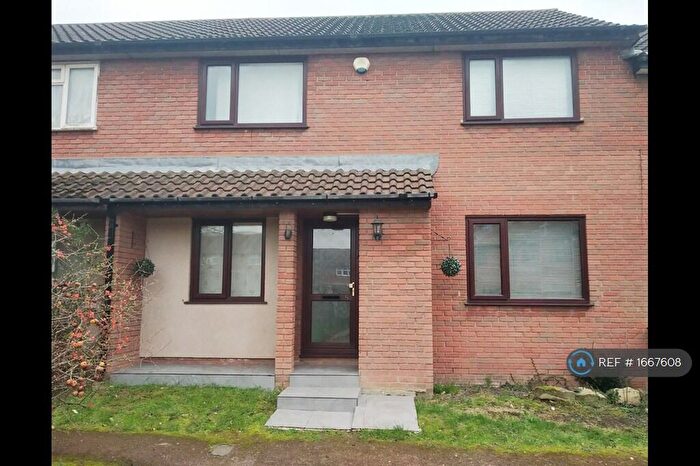 3 Bedroom Terraced House To Rent In Kelvedon Close, Rayleigh, SS6