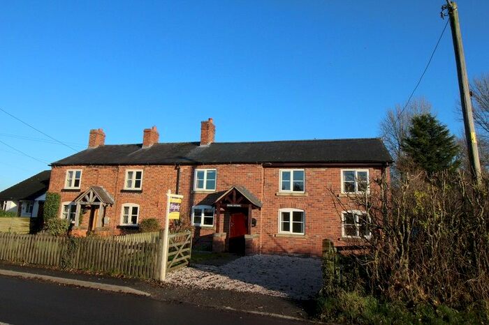 3 Bedroom Cottage To Rent In Winsford Road, Cholmondeston, Winsford, Cheshire, CW7