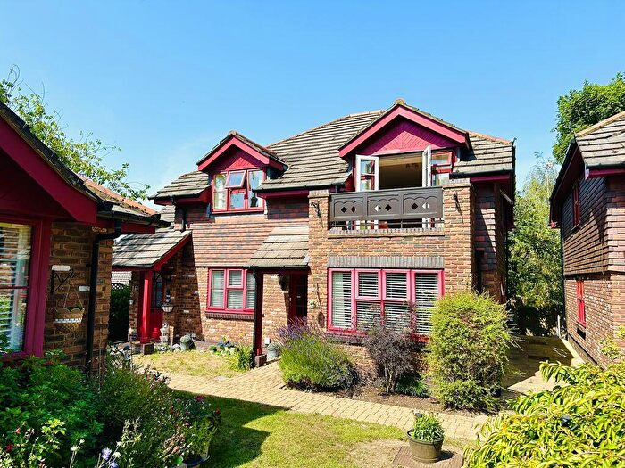 2 Bedroom Retirement Property For Sale In College Road, Epsom, KT17