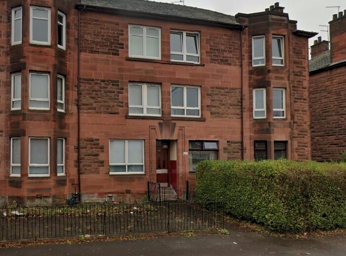 2 Bedroom Flat To Rent In Paisley Road West, Glasgow, G52