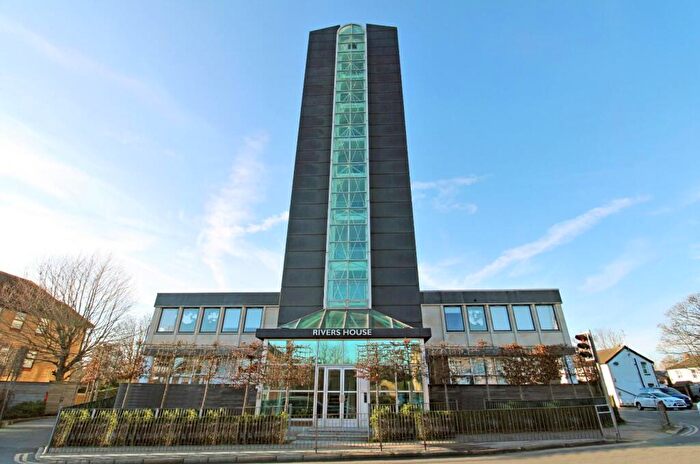 2 Bedroom Apartment For Sale In Springfield Road, Chelmsford, CM2