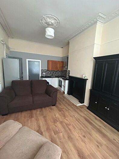 2 Bedroom Flat To Rent In Clare Street, Cardiff(City), CF11