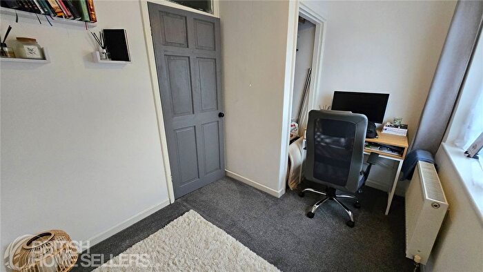 3 Bedroom Terraced House For Sale In Scarborough Rise, Derby, Derbyshire, DE21