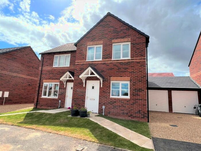 Houses for sale & to rent in TD15 2QG, Ford Village, Norham And