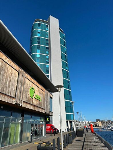 2 Bedroom Apartment To Rent In Marina Point West, Chatham Quays., ME4