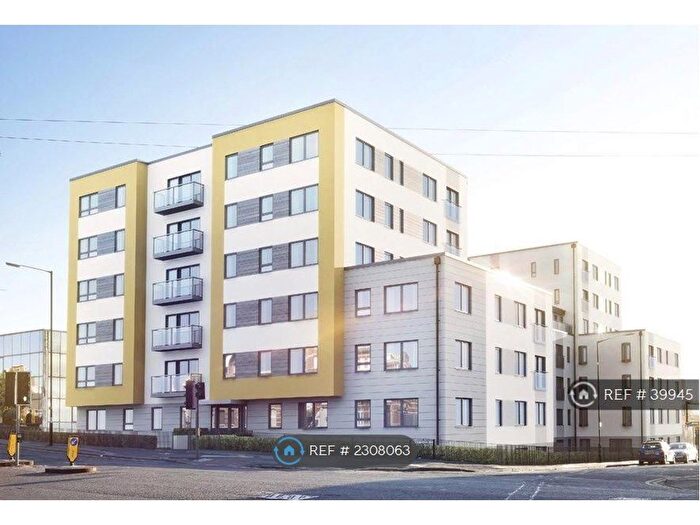 1 Bedroom Flat To Rent In West Central, Slough, SL2