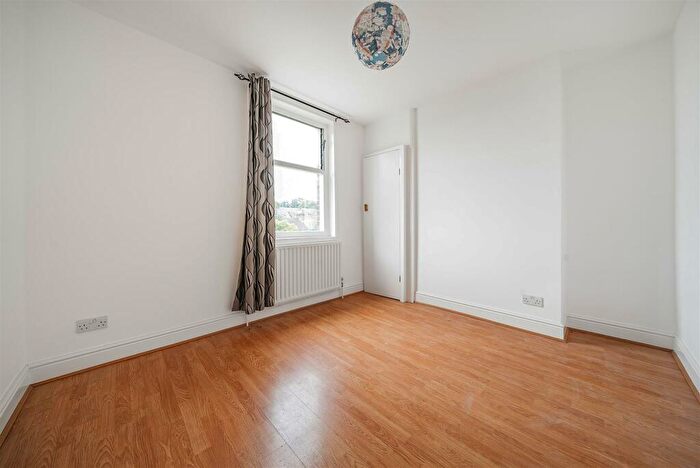 2 Bedroom Semi-Detached House For Sale In Addison Road, Guildford, GU1