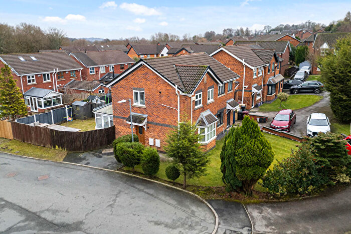 3 Bedroom Semi-Detached House To Rent In Pitcombe Close, Bolton, Greater Manchester, BL1