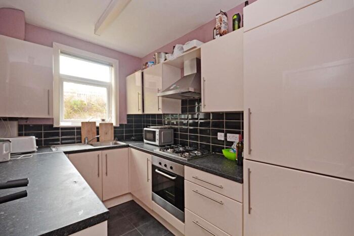 5 Bedroom House To Rent In The Nook, Crookesmoor, S10