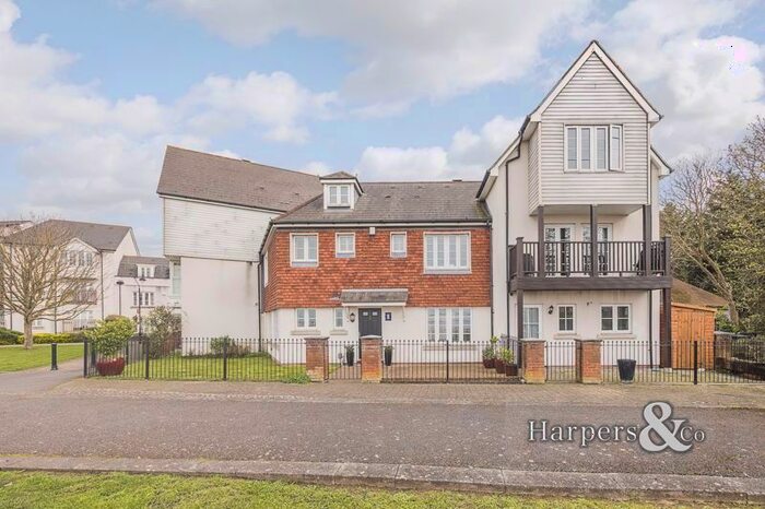 4 Bedroom Terraced House To Rent In Eliza Cook Close, Greenhithe, DA9