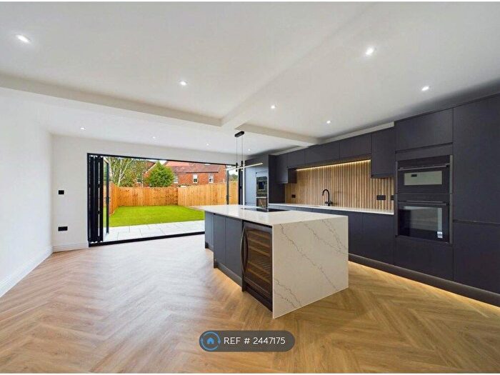 4 Bedroom Semi-Detached House To Rent In Prestbury Road, Cheltenham, GL52