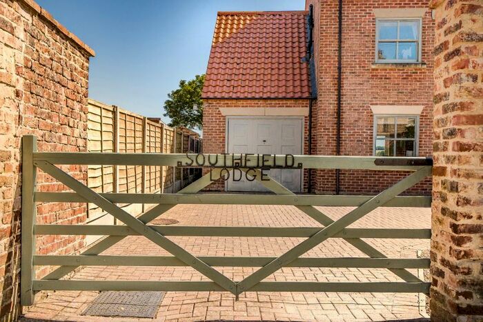 5 Bedroom Detached House For Sale In Pulham Lane, Wetwang, Driffield, YO25