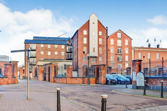 1 Bedroom Apartment For Sale In Pridays Mill, Commercial Road, Gloucester, Gloucestershire, GL1