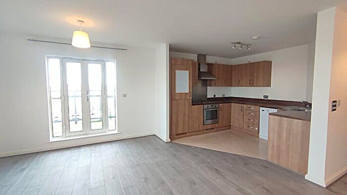 2 Bedroom Apartment To Rent In Silurian Place, Cardiff(City), CF10